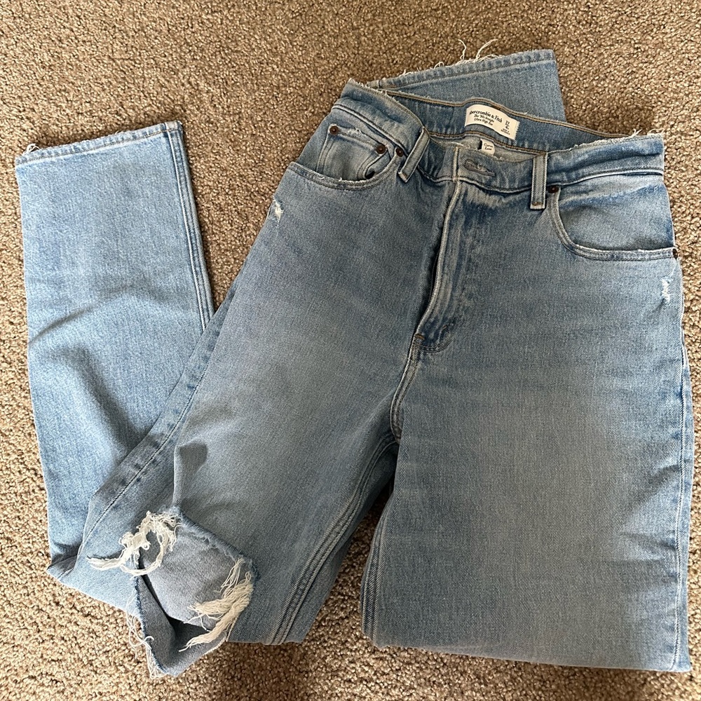 Abercrombie curve love jeans size 27